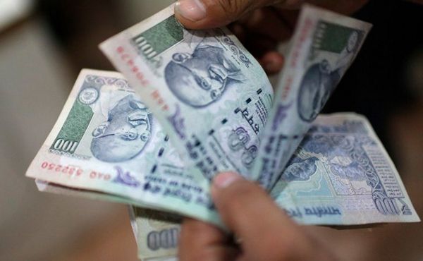 Cashless Economy: How to your smartphone work like बैंक ने दिखाया 'कमाल' बीपीएल महिला बनी लखपति