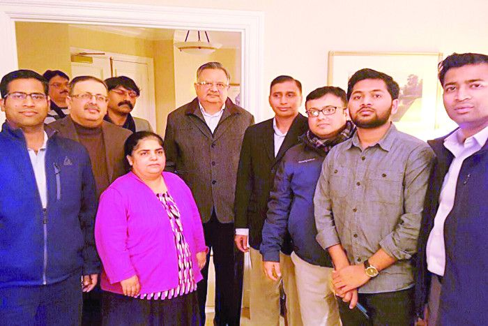 CM Raman Singh CM ने न्यूयार्क में निवेशकों से की मुलाकात, CG में उद्योग लगाने के बताए फायदें