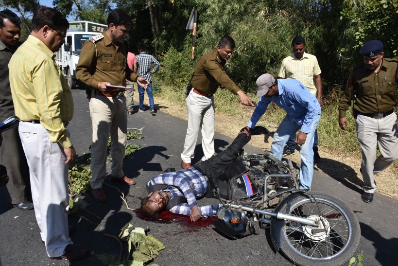 chhindwara murder case. 2000 सम्पर्क नम्बरों में 1400 महिलाओं के