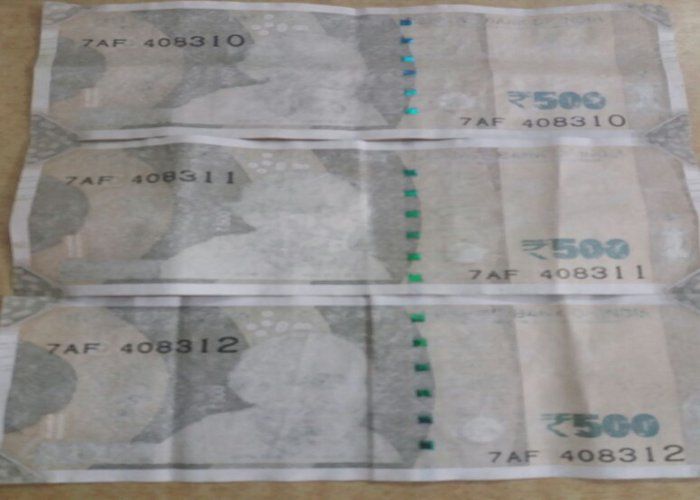 new 500 note defect 500 के नए नोट से गांधी जी हुए गायब, जानिए आखिर ये हुआ कैसे