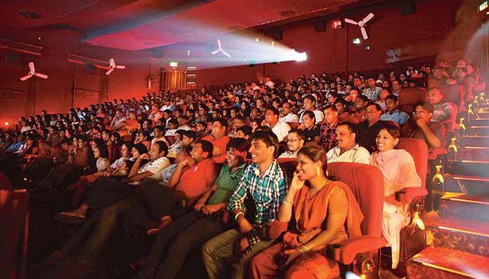 cinema hall SC के राष्ट्रगान के फैसले पर क्या रहा लखनऊ वाइट्स का रिएक्शन