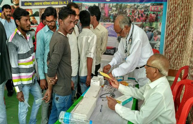 Health testing of the drivers in the stadium स्टेडियम में हुआ चालकों का स्वास्थ्य परीक्षण