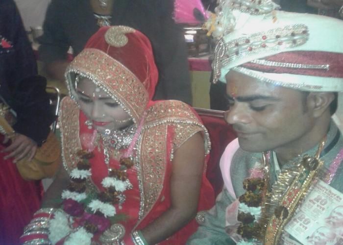 looteri dulhan VIDEO: सुहागरात पर दुल्हन ने दूल्हे को दी ऐसी दवा कि हो गया बवाल