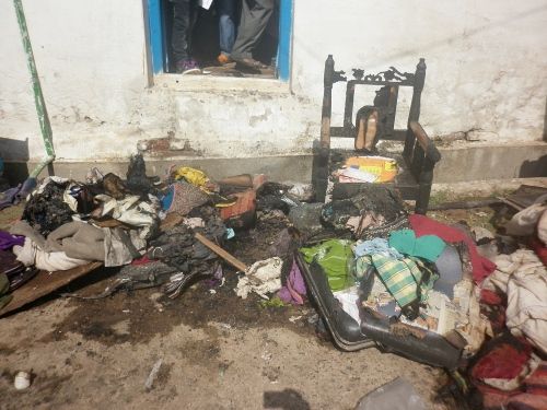 seoni गैस सिलेण्डर की आग से गृहस्थी का समान जला