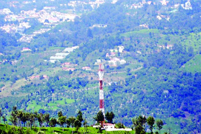 mobile network ये कैसी सेवा, परेशानी कबीरधाम के एरिया में, शिकायत करने मुंगेली जाओ