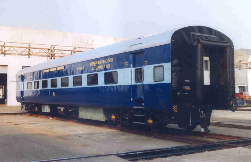 railway indore जर्मन तकनीकी कोच के लिए ट्रेंड वर्कर ही नहीं