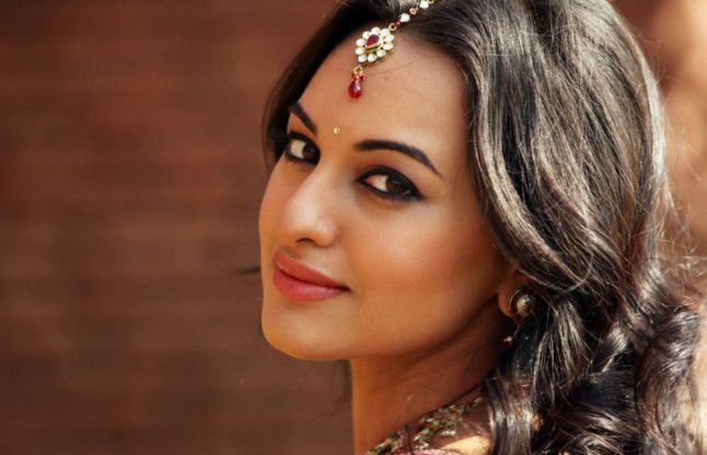 sonakshi बिना सोनाक्षी के नहीं बन सकती 'फोर्स 3'