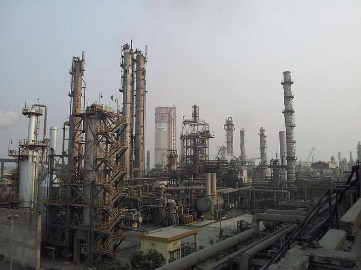 iffco plant BIG BREAKING: इलाहाबाद के इफ्को प्लांट में बड़ा हादसा, चीफ मैनेजर की पॉवर लिफ्टर में दबकर मौत