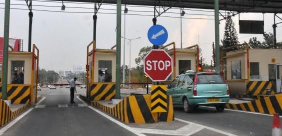 toll tax टोल पर इस शर्त पर ही चलेगा 500 का पुराना नोट