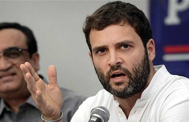 Rahul gandhi targets narendra modi on noteban 'मोदी पर पर्सनल अटैक करने से बचें राहुल, वरना हो जायेगी दिक्कत'