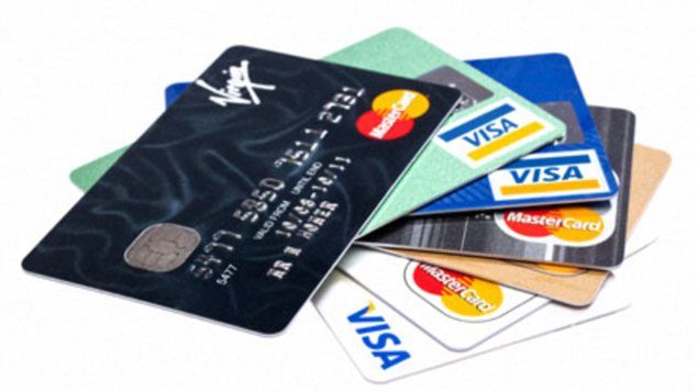 Credit Card क्रेडिट कार्ड से यूरो-दीनार में की शॉपिंग, PMO तक पहुंची शिकायत