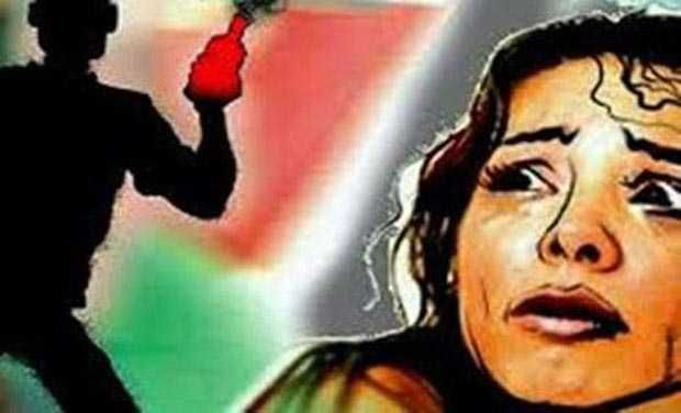Acid attack एसिड अटैक की घटनाएं रोकने को योगी सरकार ने उठाया बड़ा कदम
