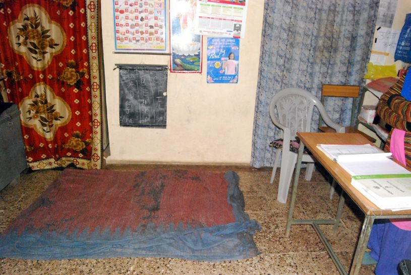 vidisha टीकाकरण की नहीं दी जानकारी, 14 में से तीन को लगे टीके