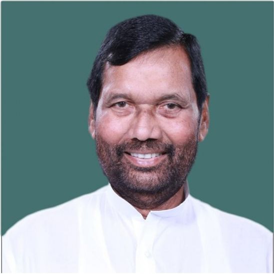 ram vilas paswan अस्पताल में भर्ती रामविलास पासवान, सांस लेने में तकलीफ