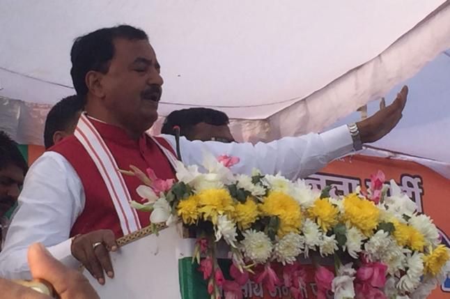 keshav prasad maurya 2014 में साइकिल पंचर हुई थी, इस बार होगी खंड-खंड: भाजपा