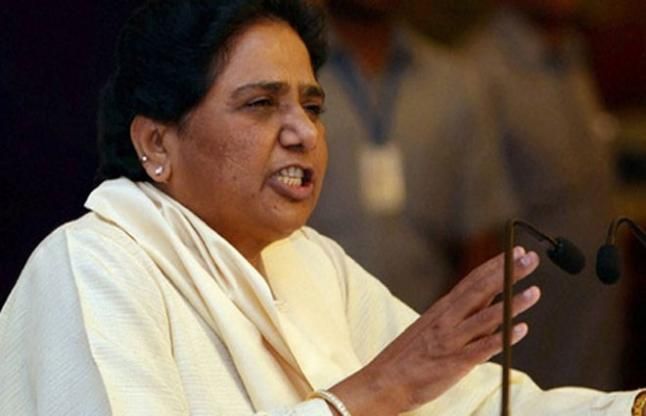 Mayawati मायावती को हराना चाहते हैं उन्हीं के गांव वाले