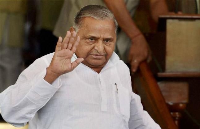 mulayam singh yadav सपा के घमासान में इस नेता के आ गए अच्छे दिन