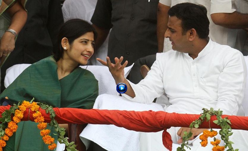 Akhilesh Yadav अब बोलेंगी डिम्पल सुनेगी जनता ...