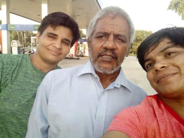 jabar singh som चैंपियन महिला पहलवानों के इस कोच की फाइल इसलिए नहीं बढ़ पाती, क्योंकि सिफारिश नहीं है