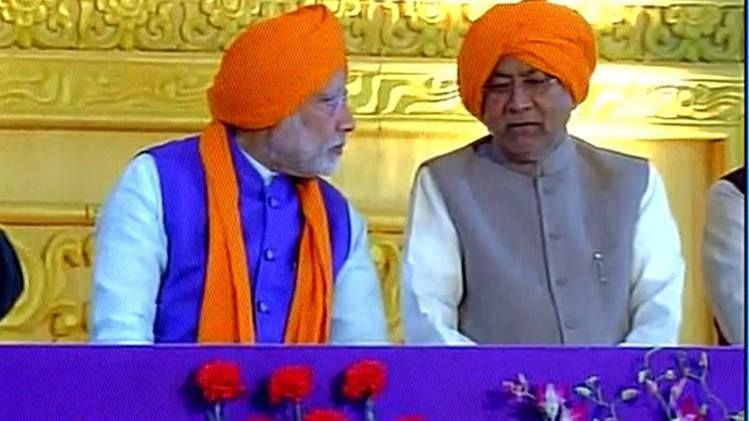 narendra modi, CM Nitish JDU ने BJP को दिया 'दही-चूड़ा' का न्योता, कांग्रेस नाराज