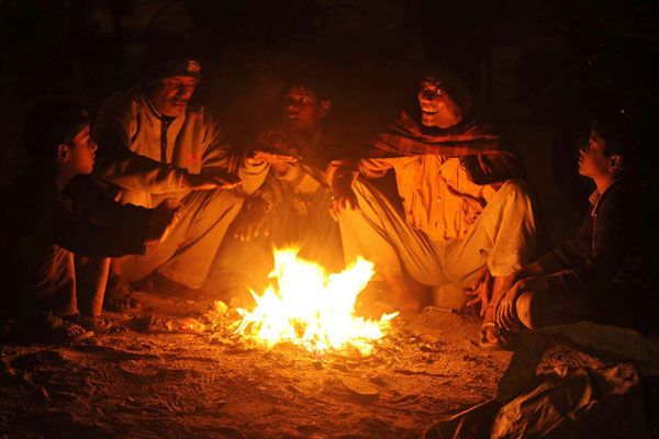 winter प्रदेश में शीतलहर का कहर, अभी 10 दिन और ठंड से नहीं मिलेगी राहत