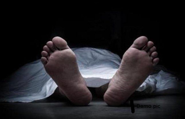 Nude body of a woman found in locked house, husban ठंड से युवक की मौत, जंगल में मिला शव
