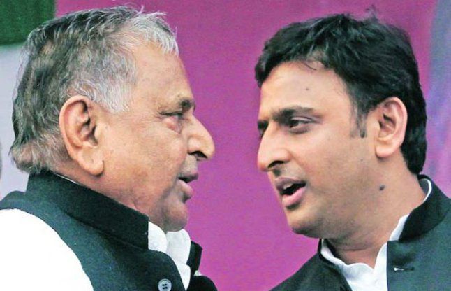 Samajwadi Party पिता-पुत्र की लड़ाई में सपा के बड़े बड़े लड़ाकों ने मान ली हार