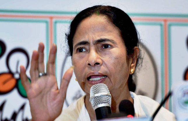 Mamata Banerjee ममता ने साधा मोदी पर निशाना, कहा-रावण की छाती भी काफी चौड़ी थी