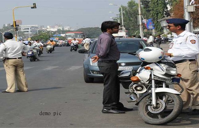 Mum Traffic Police रांची में 1.71 करोड़ की अवैध वसूली, 60 ट्रैफिक पुलिसकर्मी हटाए