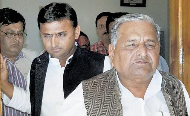 akhilesh yadav, mulyam singh yadav, अखिलेश को तगड़ा झटका, सपा पार्टी छोड़ बसपा में शामिल हुए कई कार्यकर्ता
