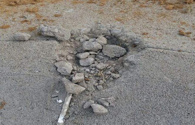 Canal use inferior materials in construction नहर निर्माण में घटिया सामग्री का उपयोग