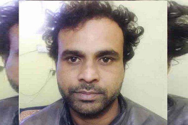 Drug Smuggler गोवा से मॉर्फिन ड्रग लेकर आया तस्कर गिरफ्तार, स्कूल-कॉलेजों में करता था सप्लाई