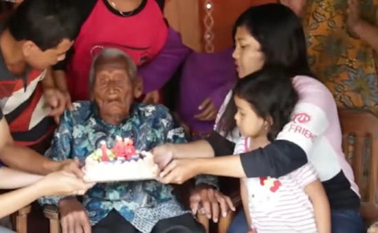 World’s Oldest Man’ Turns 146, Says the Key to Lon यह बुजुर्ग खुद को बताते हैं दुनिया का सबसे उम्रदराज व्यक्ति, हाल ही में मनाया 146वां जन्मदिन