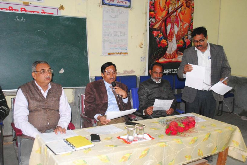 School अपर संचालक ने प्राचार्यों से किया वन-टू वन