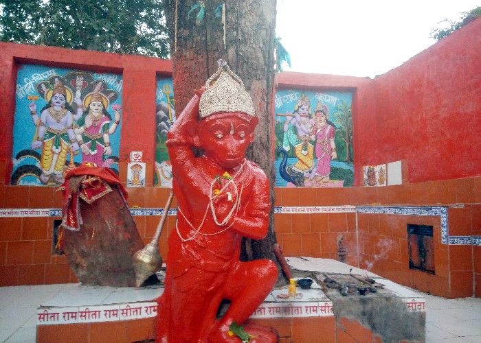 amazing hanuman temple बिना छप्पर के इस मंदिर में कभी नहीं होती चोरी, हनुमानजी करते हैं रक्षा