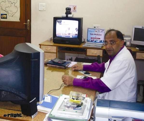 dr. ak bansal डॉ. एके बंसल हत्याकांड : 24 घंटे में नहीं हुई कार्यवाई तो पूरे प्रदेश में डॉक्टर करेंगे हड़ताल