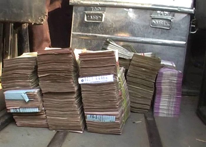 Muzaffarnagar मुजफ्फरनगर में चेकिंग के दौरान पकड़े गए 4 करोड़ 17 लाख रुपए
