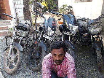 Raju Yadav vicious thief. शातिर बाइक चोर राजू गिरफ्तार