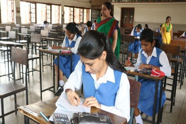 board exam time table इलेक्शन डेट से क्लैश होने के बाद ICSE व ISC का नया टाइम टेबल जारी