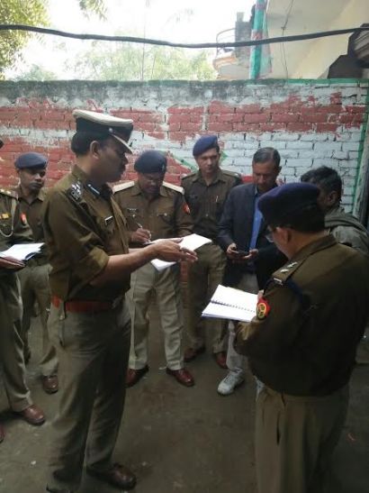 UP Police पांच घंटों में सामने आई कई वारदातें, DIG हुए गंभीर, किया जिले का रुख