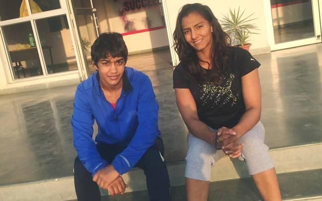 Phogat sisters अब महिलाओं को वोट के लिए प्रेरित करेंगी फोगाट बहनें