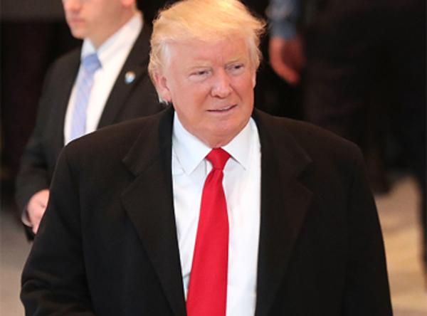 Donald trump बुरी तरह घिरे ट्रंप, चल सकता है महाभियोग, अपने भी हुए विरोधी