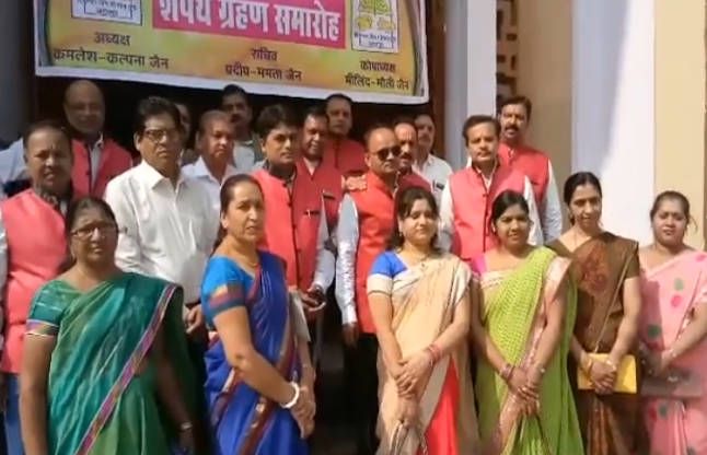 jain social दिगंबर जैन सोशल ग्रुप मेन, ली पद की गरिमा बनाए रखने की शपथ