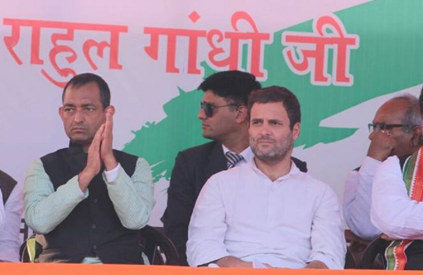 Nadeem Javed and Rahul Gandhi कांग्रेस ने जौनपुर से जिसे दिया है टिकट उस पर है ये आरोप, ये हैै पूरी कहानी