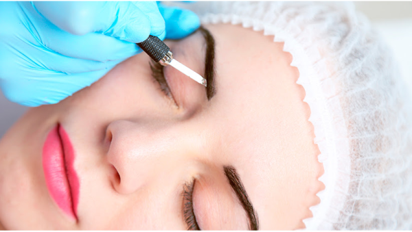eyebrow microblading आइब्रो माइक्रोब्लेडिंग देगी आपकी आईब्रो को मनचाहा लुक