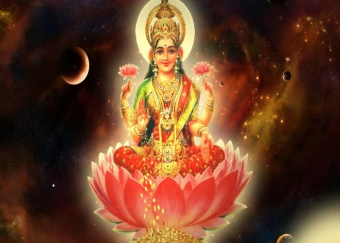 Chandragrahan 2017 ग्रहण के समय व बाद में करें यह उपाय ख़ुश होगी 'माँ लक्ष्मी ' !