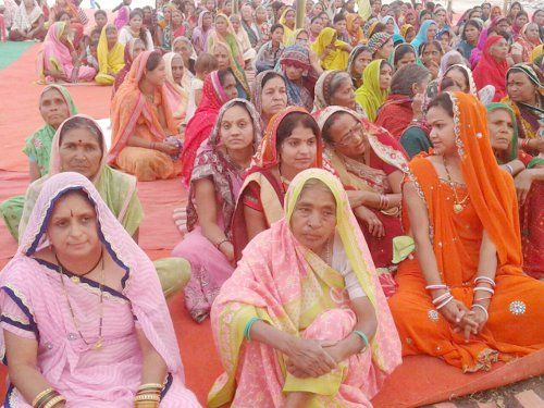 seoni भागवत कथा दिव्यता भरा ग्रंथ : घनश्याम शास्त्री