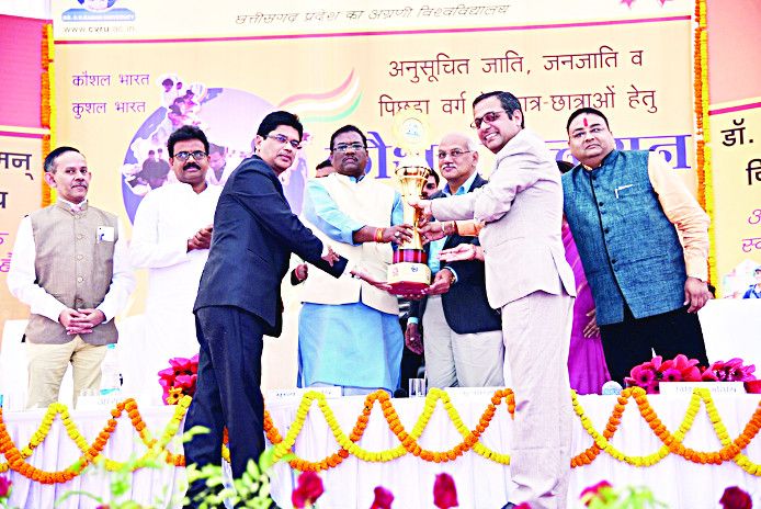 cv raman देश को अब स्किल्ड युवाओं की है जरूरत तभी हम अपने मकसद में होंगे कामयाब