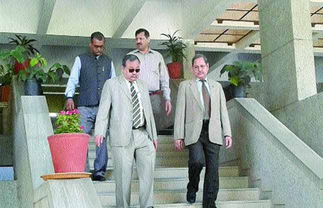 ahmedabad पुलिस को सुना, आज पीडि़ता को सुनेगा महिला आयोग