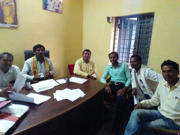 meeting held पंचायतों में विकास कार्य के नाम पर भारी भ्रष्टाचार